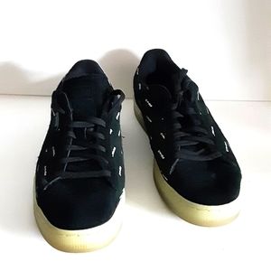 Puma suede dolphin collab size 11